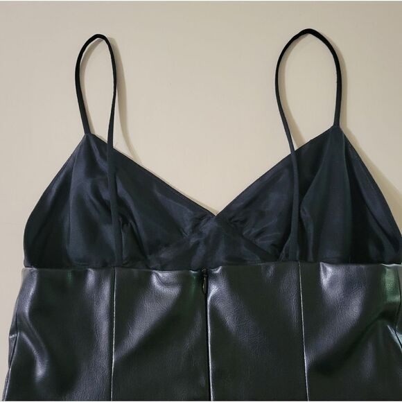 Hugo Buscati Women's Black Cocktail Dress - Picture 9 of 13